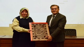 Kastamonu Üniversitesinde “Arap Dili Neye Yarar: Medreseden Fakülteye Bir Muhasebe” isimli söyleşi gerçekleştirildi