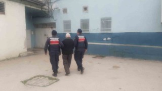 Kastamonuda aranan 5 şahıs jandarma ekiplerince yakalandı