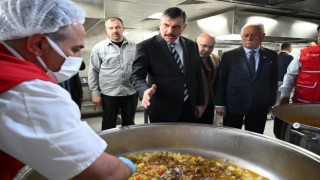 Kızılaydan her gün bin kişiye yemek