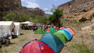 Kocasinan Gençlik Kulübü, kamp etkinliğiyle eşsiz bir gün yaşadı