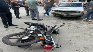 Konyada motosiklet ile otomobil çarpıştı: 2 yaralı