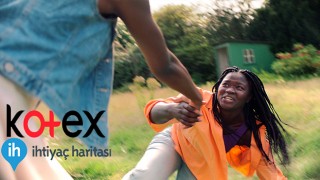 Kotex’den deprem bölgesindeki kadınlar ve üniversiteli gençlere ped desteği