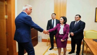 Kültür ve Turizm Bakanı Ersoy, Ermeni Bakan Andreasyan ile görüştü