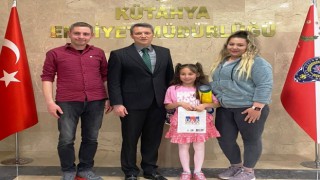 Kütahya İl Emniyet Müdürü Hakan Sıralının misafiri minik İkra