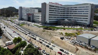 Kütahyada otopark sıkıntısı vatandaşları zor durumda bırakıyor