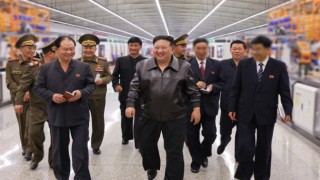 Kuzey Kore lideri Kim Jong-Undan silah fabrikalarına denetleme