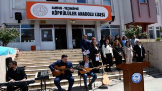 Lisede Gençlik Şenliği