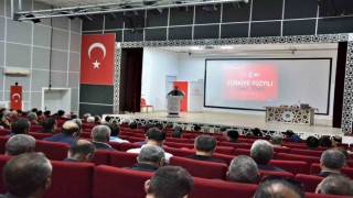 Malatyada, Türkiye Yüzyılı Maarif Modeli müfredatı hakkında bilgilendirme toplantısı