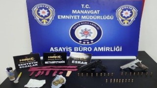 Manavgatta suç ve suçlularla mücadele operasyonunda 12 şüpheli yakalandı