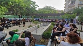 Mereto Dağı eteklerinde düzenlenen konser yoğun ilgi gördü