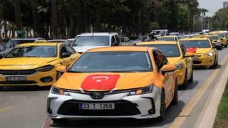 Mersinde son zamanlarda taksicilere yönelik saldırılar protesto edildi