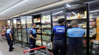 Mersinde zincir marketler denetlendi