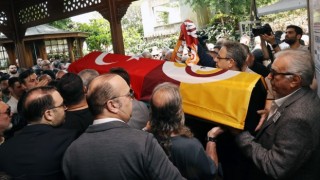 Metin Çekiçler, son yolculuğuna uğurlandı