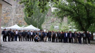 Muhtardan tanıtım atağı