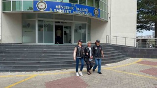 Narkotik köpeği Ateş 7 kilo uyuşturucuyu buldu