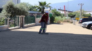 Nazilli Belediyesi İsabeylide yol çalışmalarını sürdürüyor