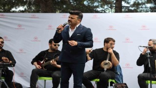 O Ses Türkiye finalisti söyledi, özel bireyler kurtlarını döktü