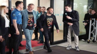 Okan Buruk: “Rekorlar kırarak şampiyon olduk”