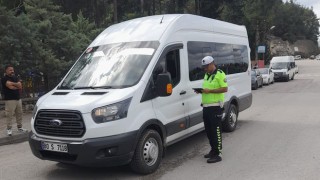 Okul Önlerinde Güvenlik Denetimi Yapıldı