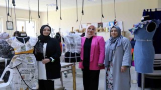 Okumanın yaşı olmaz dediler, 40lı yaşlarda üniversiteli oldular