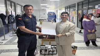 Önce emeklerini sergilediler sonra eğlendiler