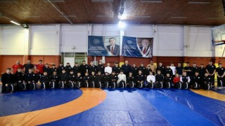 Orduda sporculara malzeme desteği sağlandı