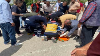 Otomobil ile motosiklet çarpıştı: 1 yaralı