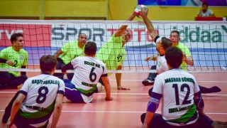 Oturarak Voleybol Süper Ligi Final Etabı Osmaniye'de Başladı