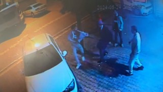 Oturma izni olmayan arkadaşının yakalanmasına kızan şahıs ev sahibine kurşun yağdırdı