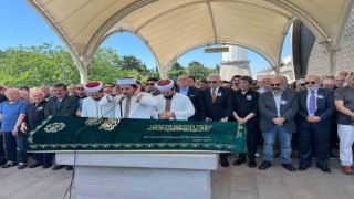 Oyuncu Ahmet Uğurlu son yolculuğuna uğurlandı