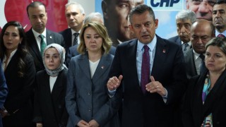 Özel, “Biz Sığınmacı Düşmanı Değiliz”