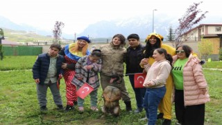 Özel öğrenciler jandarmaya misafir oldu