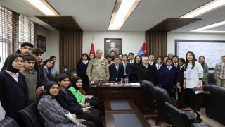 Patnosta liselere jandarma mesleği tanıtıldı