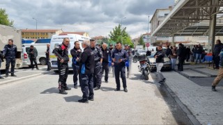 Pazarcılar arasında kız alıp verme meselesinden dolayı kavga: 1i silahla, 4 yaralı