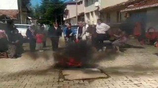 Pazaryerinde kadınlar Hıdırellezi kutladı