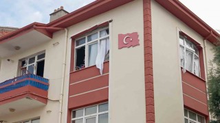 Piknik tüpü bomba gibi patladı, 2 yaralı