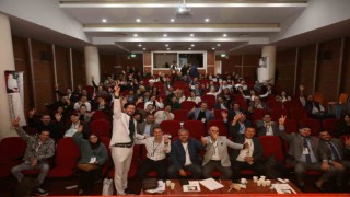 Prof. Dr. Süleyman Taştan, 100 cerrahın canlı izlediği estetik ameliyat