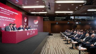 Profesyonel Futbolcu Sözleşmelerinde Güncel Uyuşmazlıklar sempozyumu düzenlendi