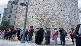Restorasyonu tamamlanan Galata Kulesi ziyarete açıldı