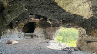 Sakin kent Ardahana yerli turist akını