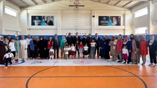 Samsatlı anneler çocukları ile birlikte eğlendi