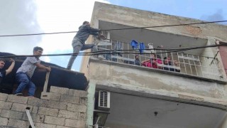Şanlıurfada korkutan yangın: Kadın ve çocukları itfaiye ekipleri kurtardı