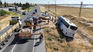 Şanlıurfada yolcu otobüsü devrildi: 6 yaralı