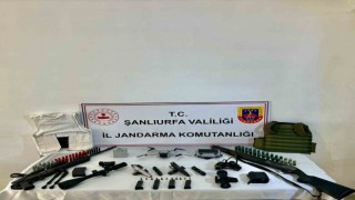 Seçimlerin yenileneceği ilçede terör örgütünün cephaneliği çıktı