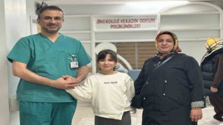 Sedye ile geldikleri hastaneden yaklaşık 1 yıl sonra yürüyerek çıktılar