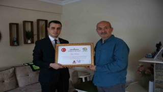 Şehit ailesine şükran belgesi