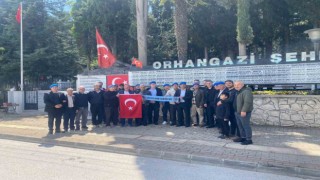 Şehit arkadaşlarını unutmadılar
