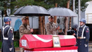 Şehit karakol komutanı törenle memleketine uğurlandı