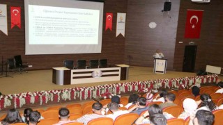 Siirt Üniversitesinde TÜBİTAK bilgilendirme toplantıları düzenlendi