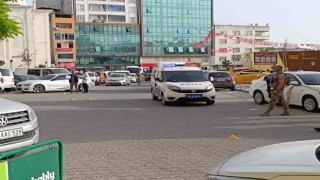 Siirt Valisi silahlı kavganın ortasında kaldı